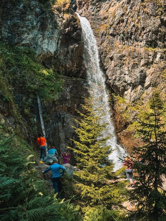 Пхия ,Чёрное,Голубое озеро,Санчарские водопады,Кислые источники
