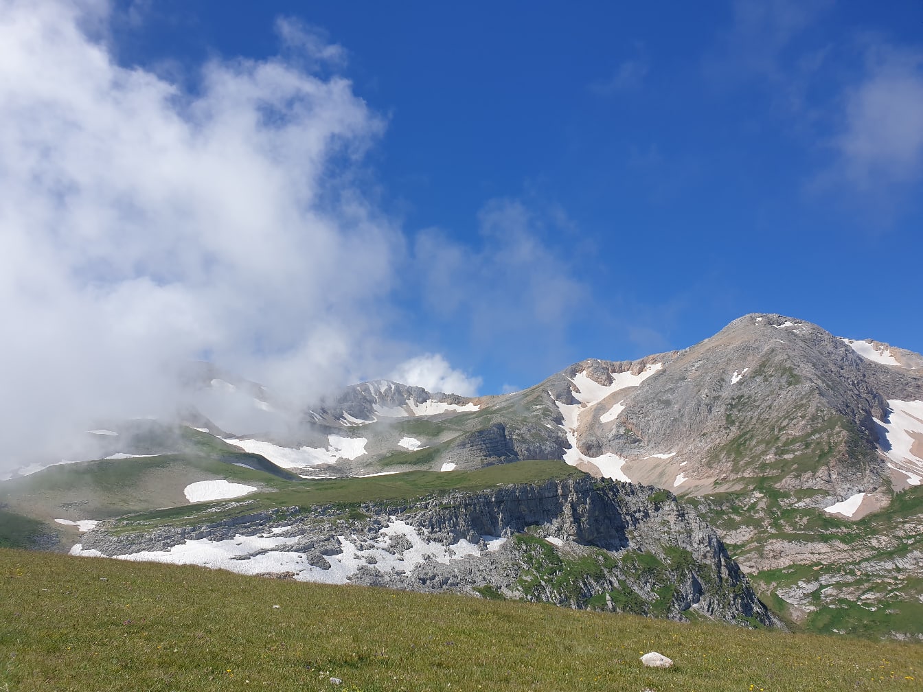 Оштен и озеро Псенодах