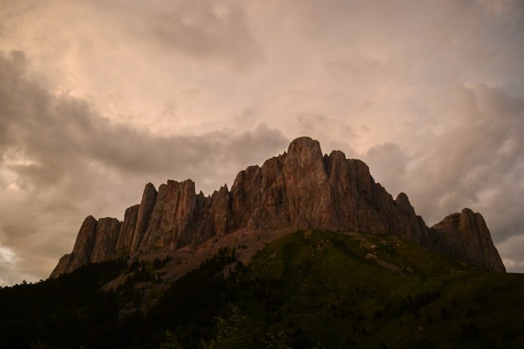 Гора Большой Тхач